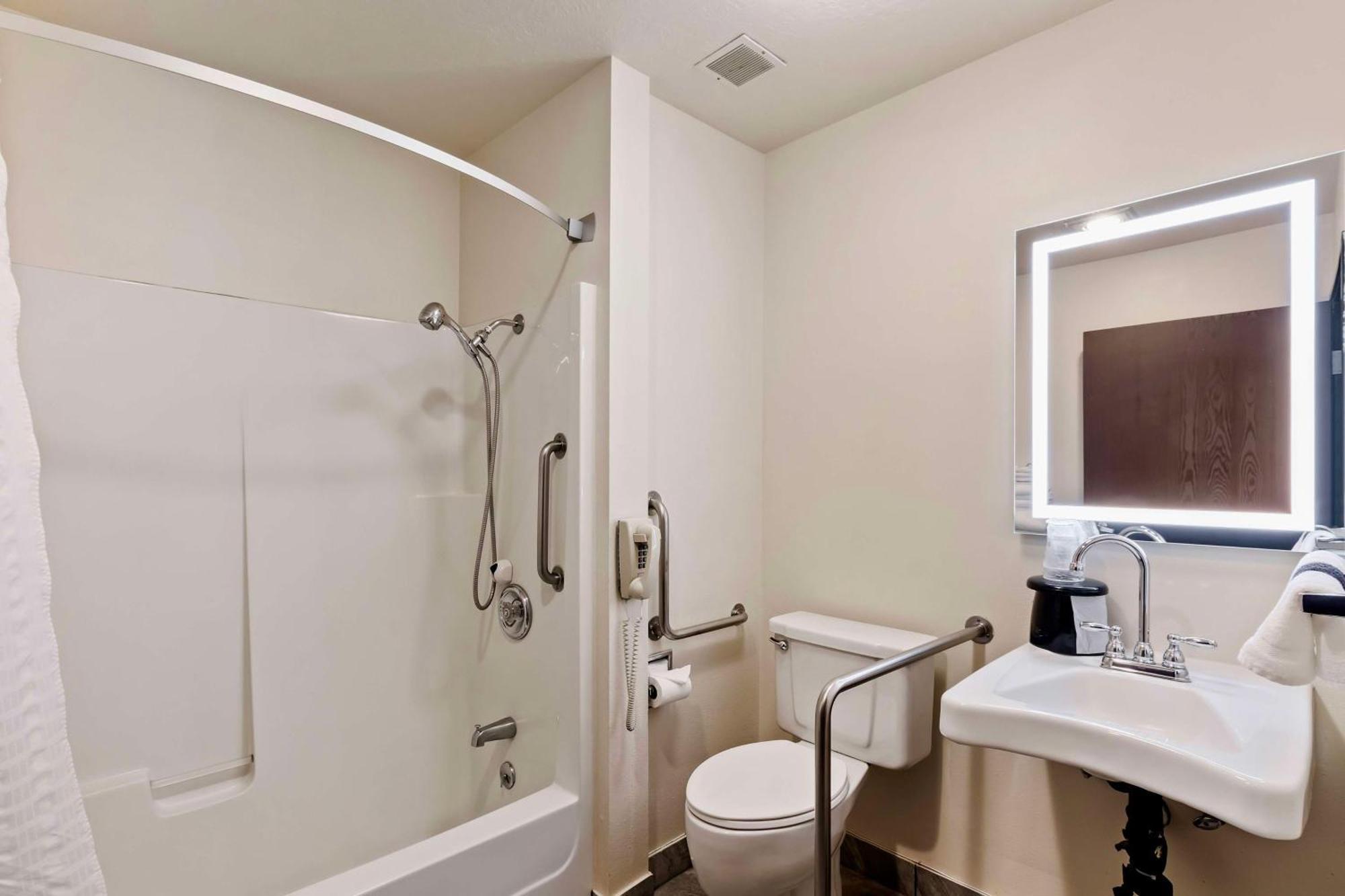 Surestay Hotel By Best Western Twin Falls Bagian luar foto